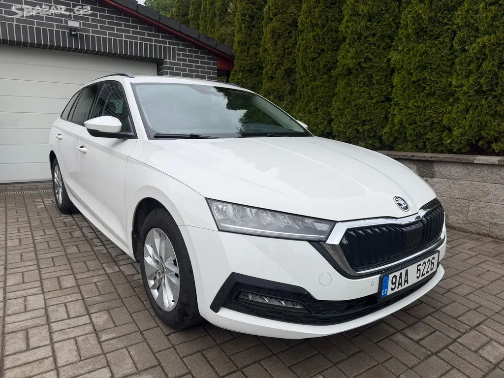 Škoda Octavia, 2,0TDi,ambient+,CZ,M6,1maj,DPH